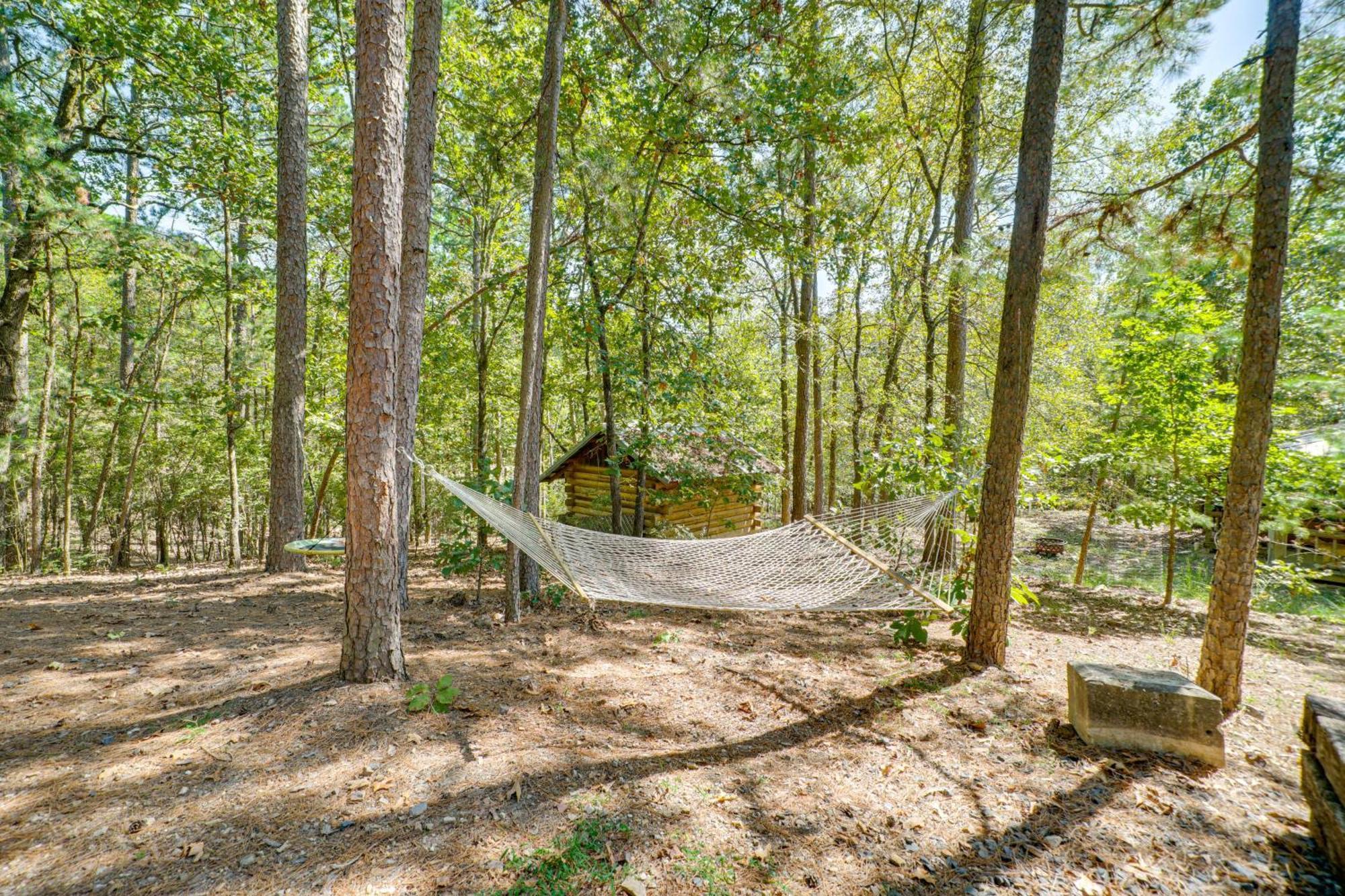 Broken Bow Cabin With Hot Tub And Game Room! Luaran gambar