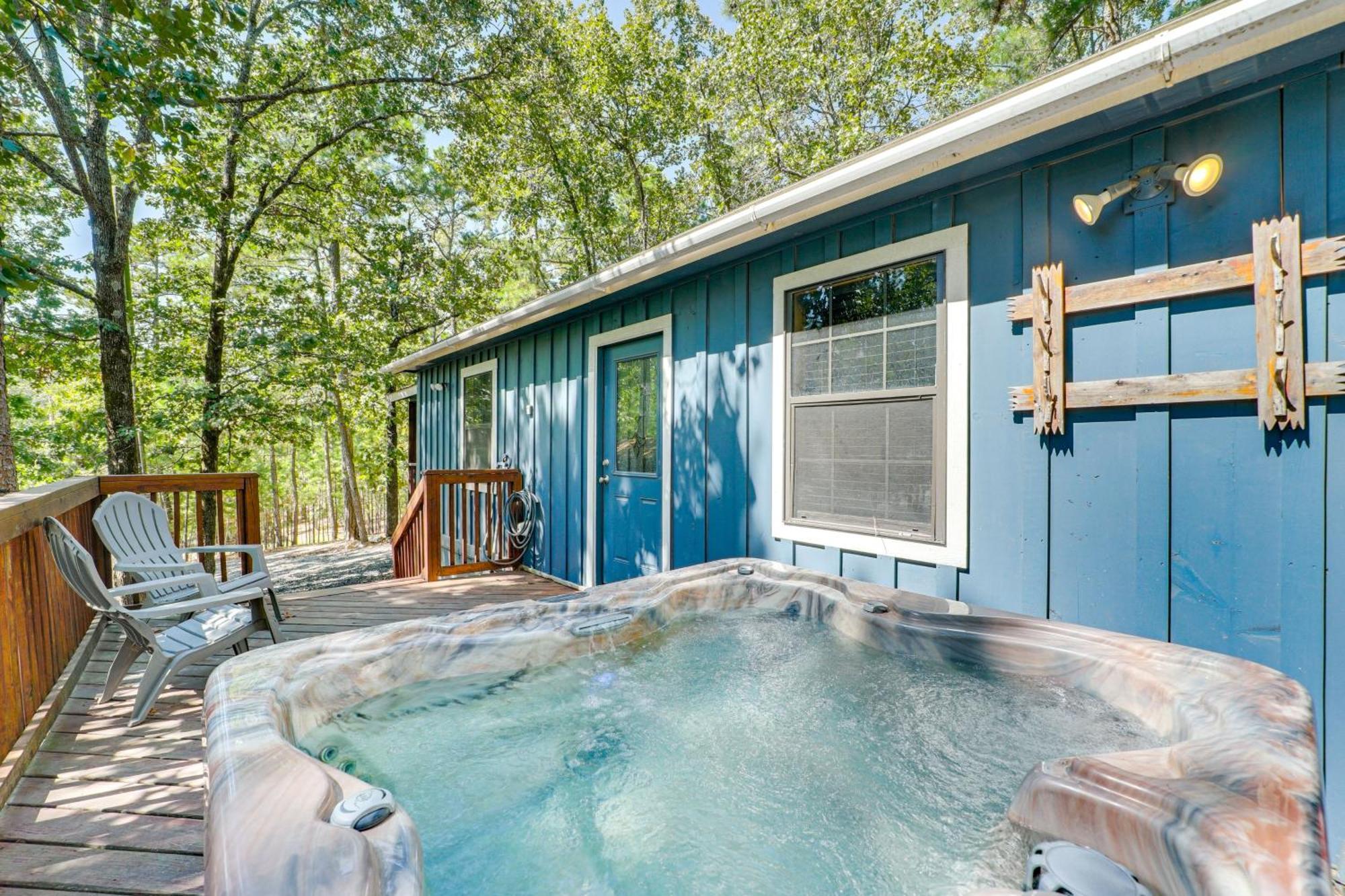 Broken Bow Cabin With Hot Tub And Game Room! Luaran gambar