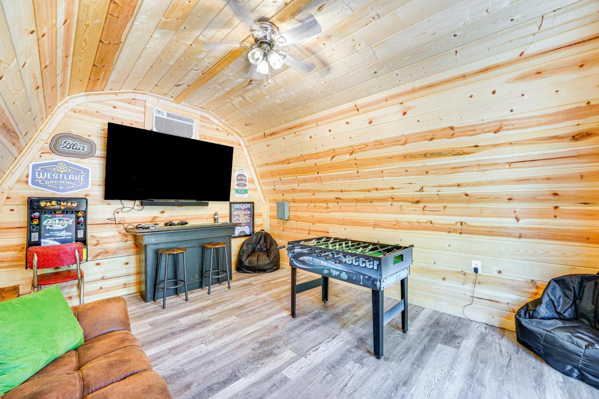 Broken Bow Cabin With Hot Tub And Game Room! Luaran gambar