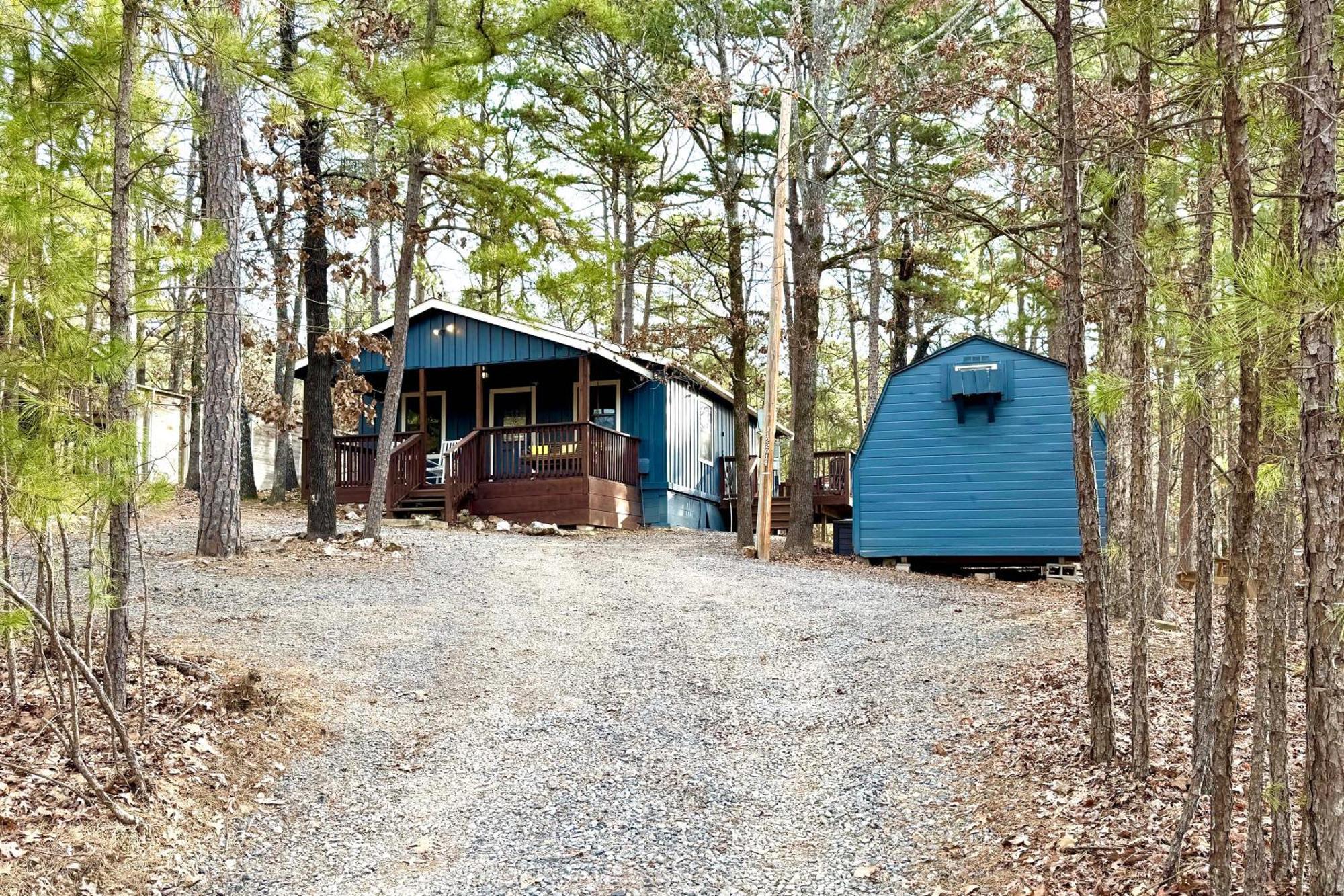 Broken Bow Cabin With Hot Tub And Game Room! Luaran gambar